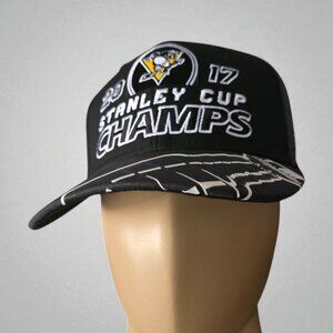 REEBOK OSFM PITTSBURGH PENGUINS 2017 Stanley Cup Champs Snapback